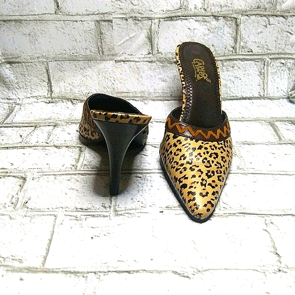 Carlos Santana Cheetah print heel size 9 - Picture 10 of 10